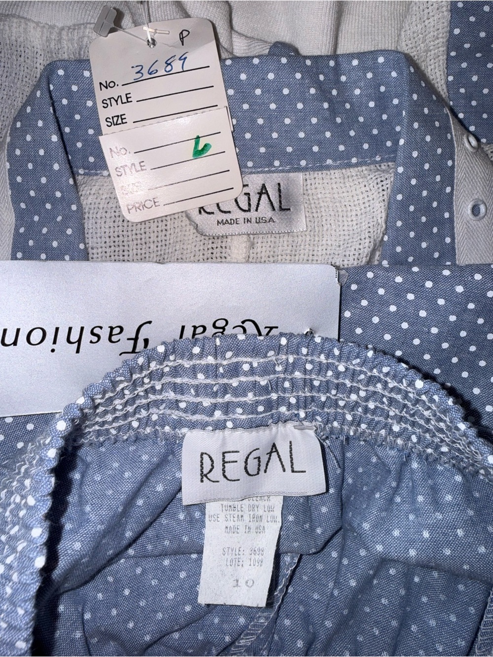 1260-Vintage REGAL Fashion Women’s Light Blue & Cream Two-Piece Pantsuit - Picture 5 of 5